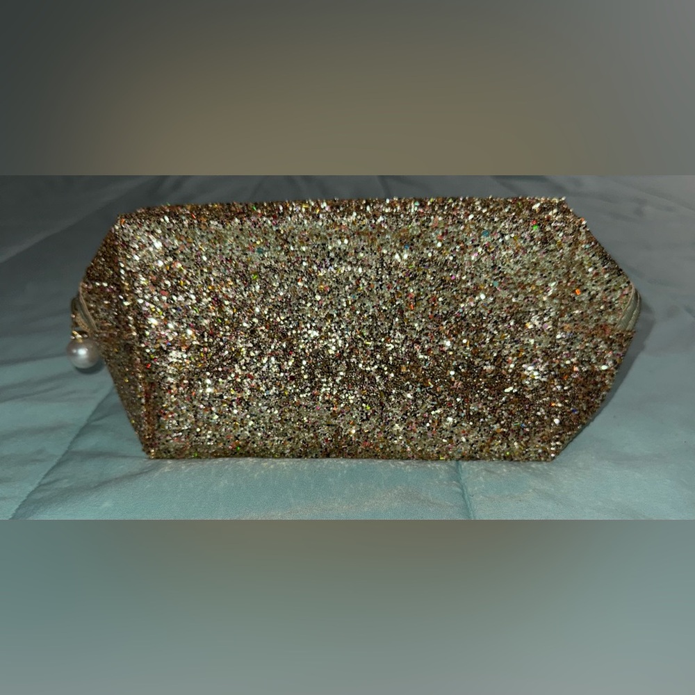 NWT Boutique Brand Purse Essentials Bundle - 4 pack